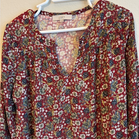 LOFT Red Floral Long Sleeve Top - Picture 2 of 3
